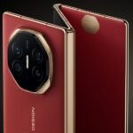 Triple-Folding Smartphones