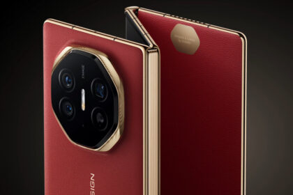 Triple-Folding Smartphones